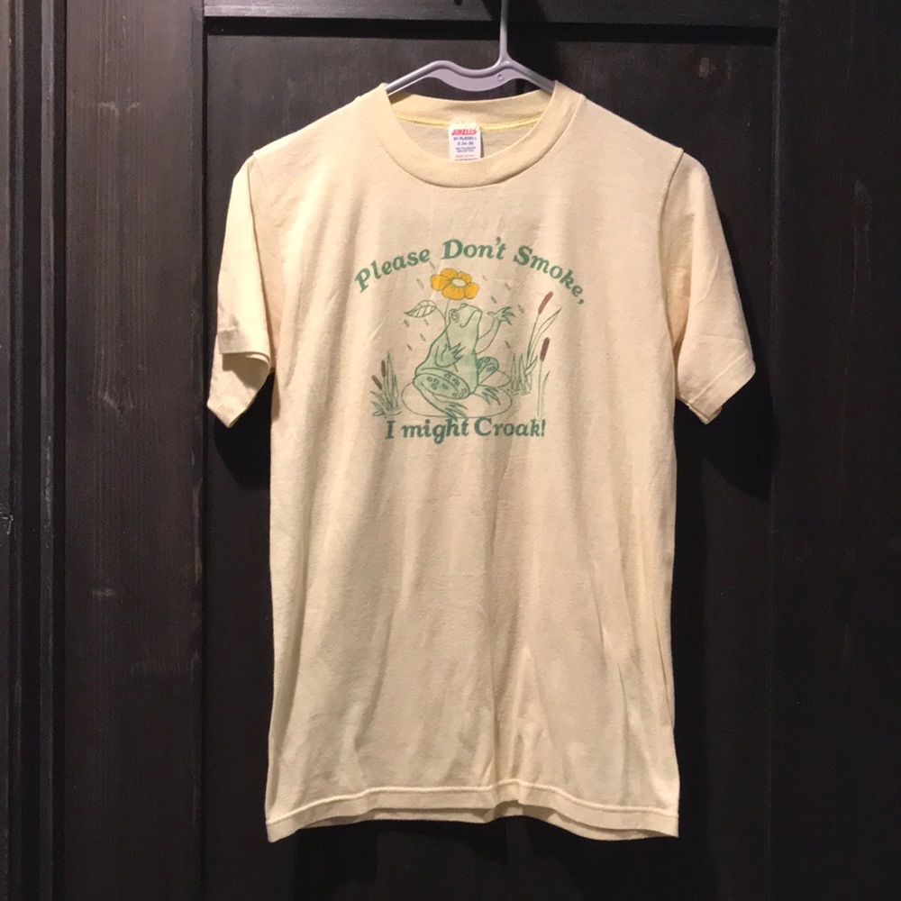 Vintage Jerzees yellow graphic t-shirt size small (34-36)